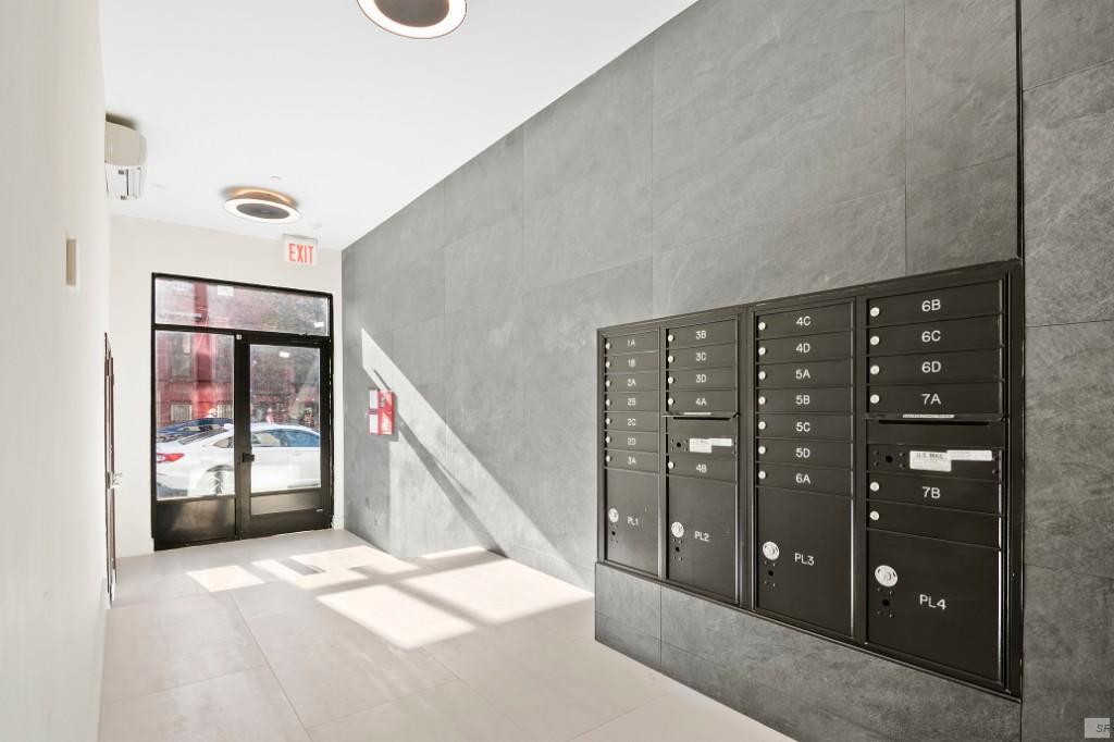 221 East 105th Street, East Harlem