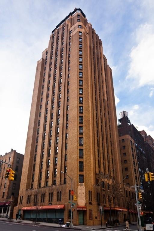 The Beekman Towers, Midtown East